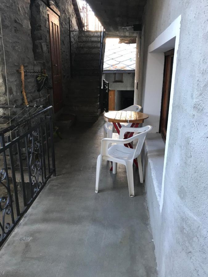 Trilocale In Centro La Marmotta - Affitti Brevi Italia Apartment Brusson